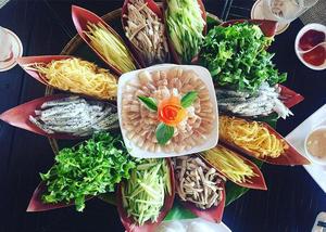 Đặt cỗ tại nhà với các món ăn đặc trưng hương vị miền Trung 